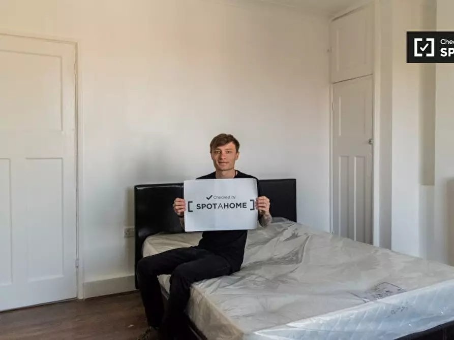 Immagine 15 di Camera condivisa in affitto  in Robert Owen House a Hammersmith