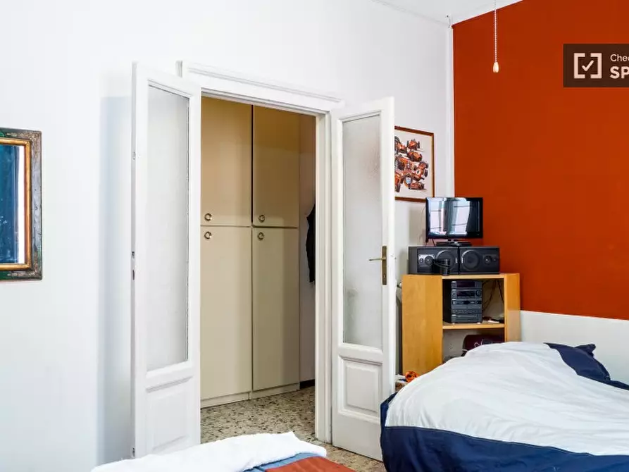 Immagine 4 di Camera condivisa in affitto  in Viale Edoardo Jenner a Milano