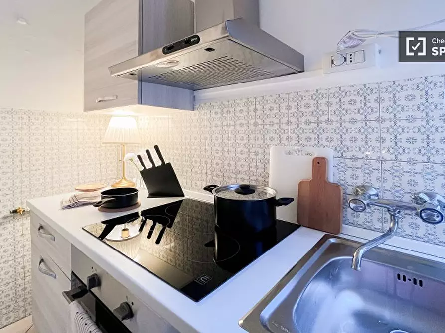 Immagine 8 di Ufficio in affitto  in Via degli Etruschi a Milano