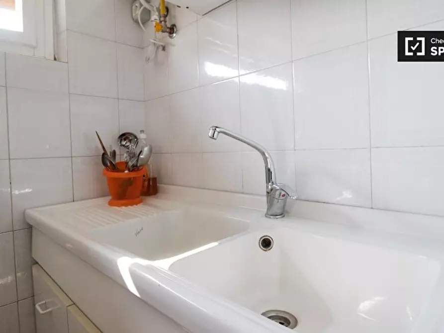 Immagine 12 di Camera condivisa in affitto  in Via Lima, 10137 Torino TO, Italy a Torino