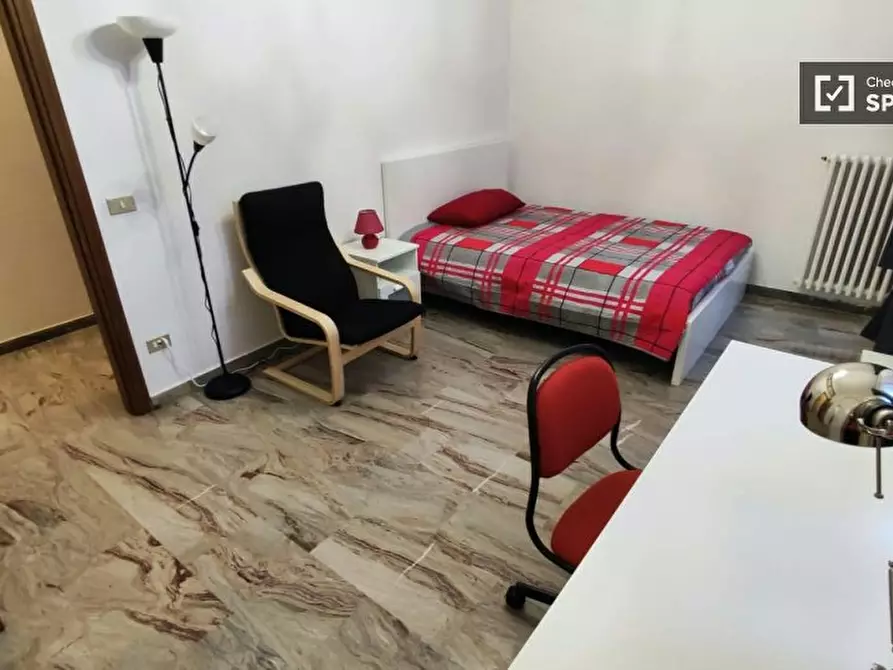 Immagine 3 di Camera condivisa in affitto  in Via della Colonna a Firenze