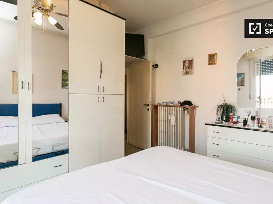 Immagine 4 di Camera condivisa in affitto  in Via Val di Bondo Milano MI, Italy a Milano