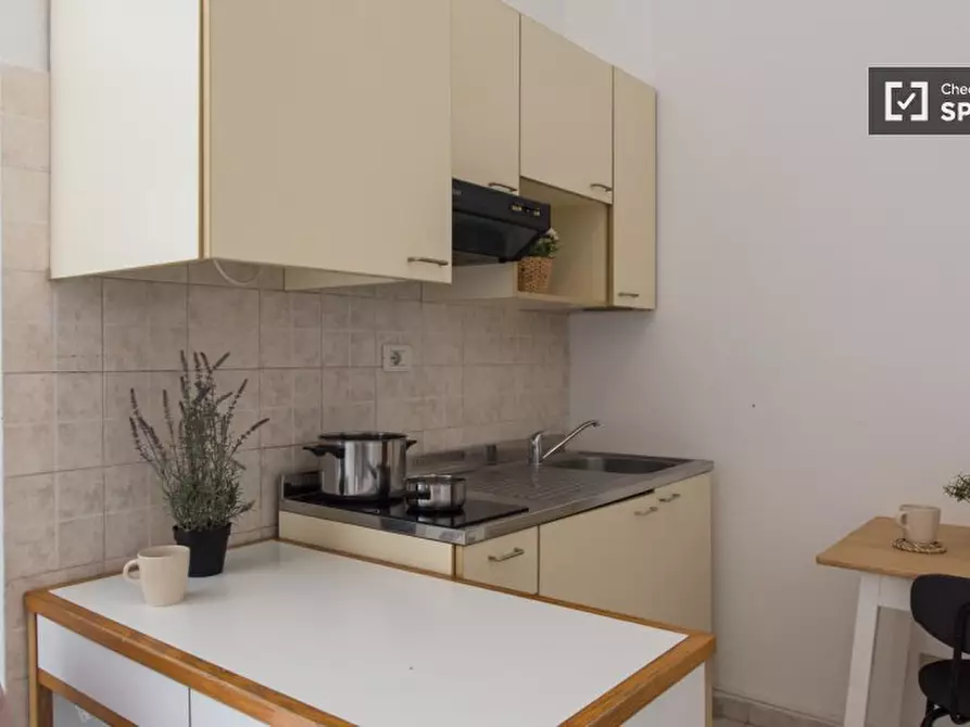 Immagine 7 di Ufficio in affitto  in Piazza Insubria a Milano