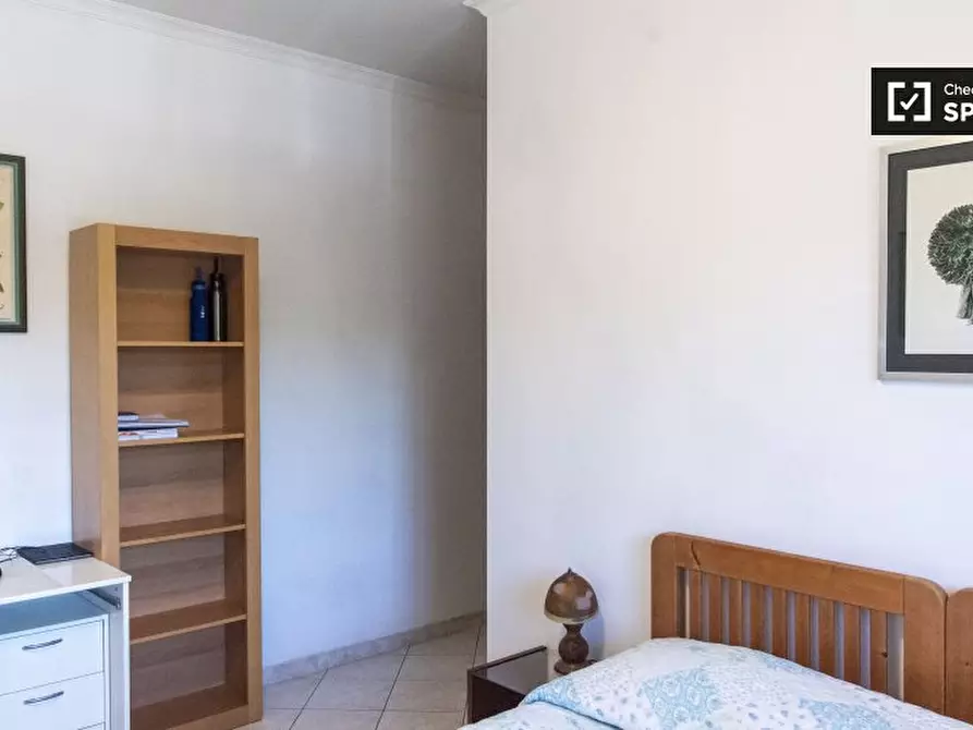 Immagine 15 di Camera condivisa in affitto  in Via Giuseppe Gregoraci a Roma