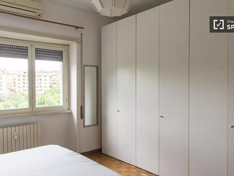 Immagine 9 di Camera condivisa in affitto  in Via Quirino Majorana a Roma