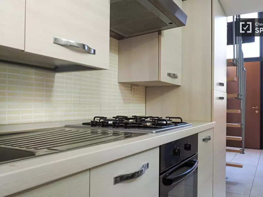 Immagine 13 di Ufficio in affitto  in Via Privata Ugo Tommei a Milano