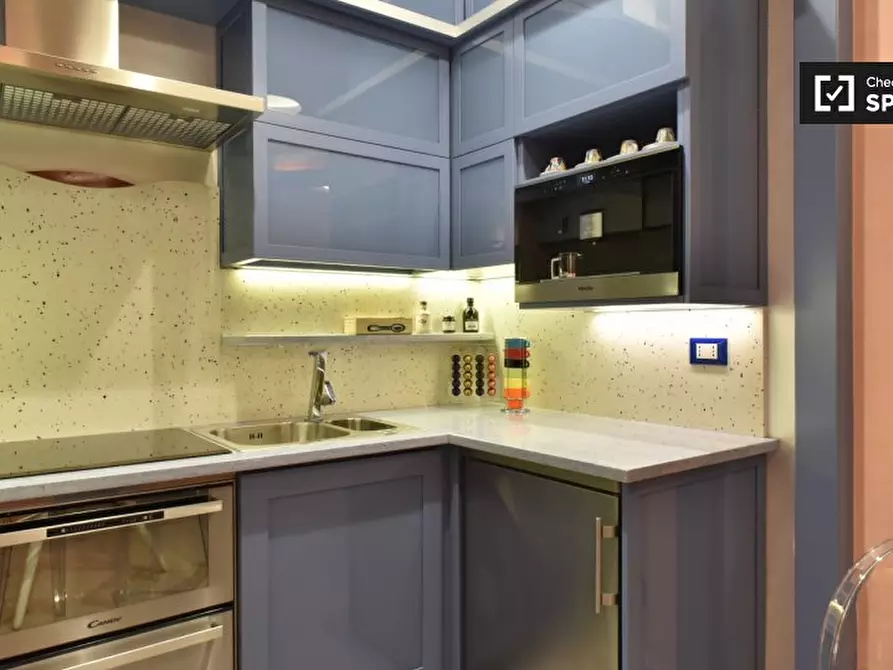 Immagine 8 di Appartamento in affitto  in Via Appia Nuova, 00183 Roma RM, Italy a Roma