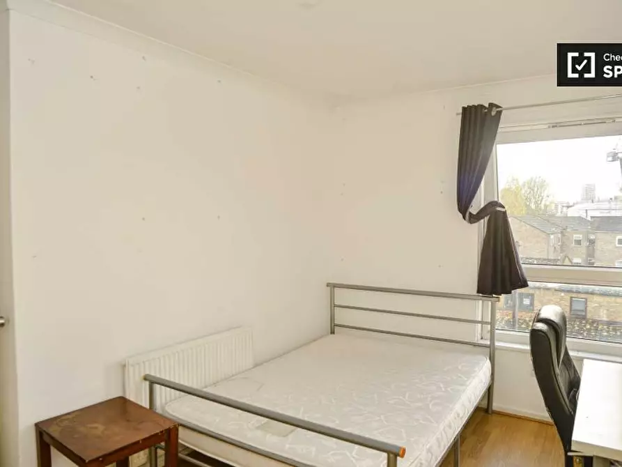 Immagine 4 di Camera condivisa in affitto  in Saint Stephen's Road a Poplar