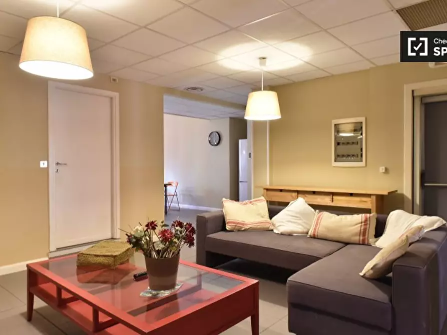 Immagine 9 di Camera condivisa in affitto  in Viale Opita Oppio, 00174 Roma RM, Italy a Roma