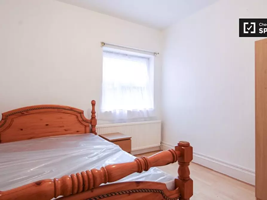 Immagine 16 di Camera condivisa in affitto  in Drayton Road a Tottenham