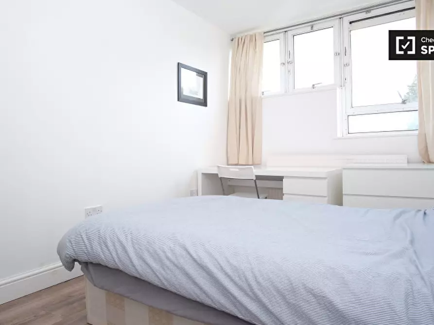 Immagine 13 di Camera condivisa in affitto  in Walter Terrace a Poplar