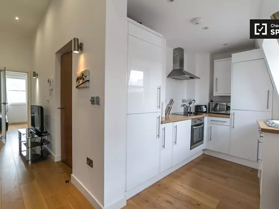 Immagine 6 di Appartamento in affitto  in Apartment 3, 55 Banner St, London a Islington