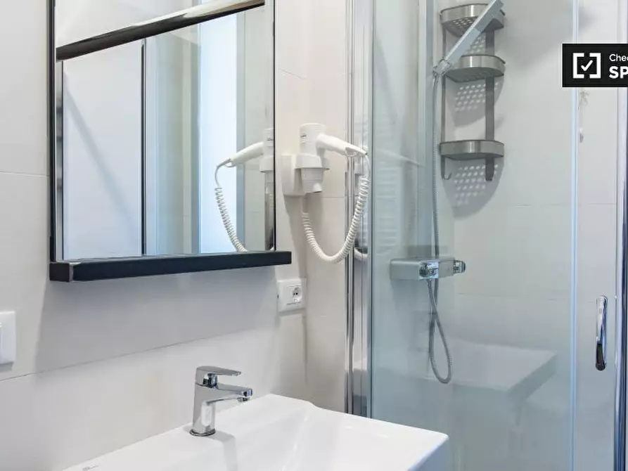 Immagine 11 di Appartamento in affitto  in Via della Marranella a Roma