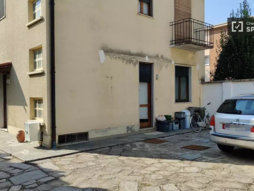 Immagine 15 di Camera condivisa in affitto  in Via Eugenio Villoresi a Inveruno