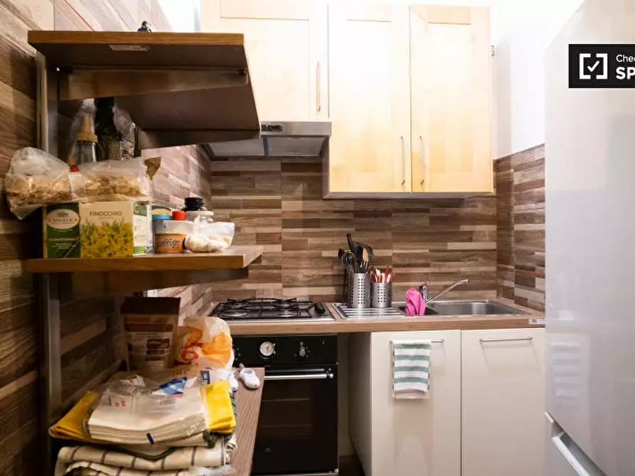 Immagine 6 di Camera condivisa in affitto  in Via Fratelli Ruspoli a Roma