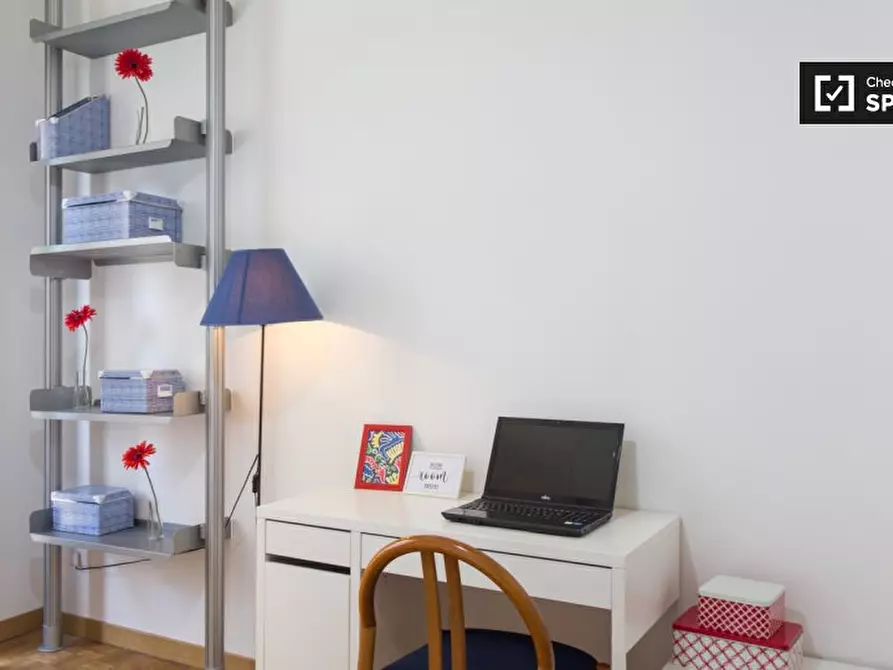 Immagine 16 di Camera condivisa in affitto  in Via Mincio a Milano