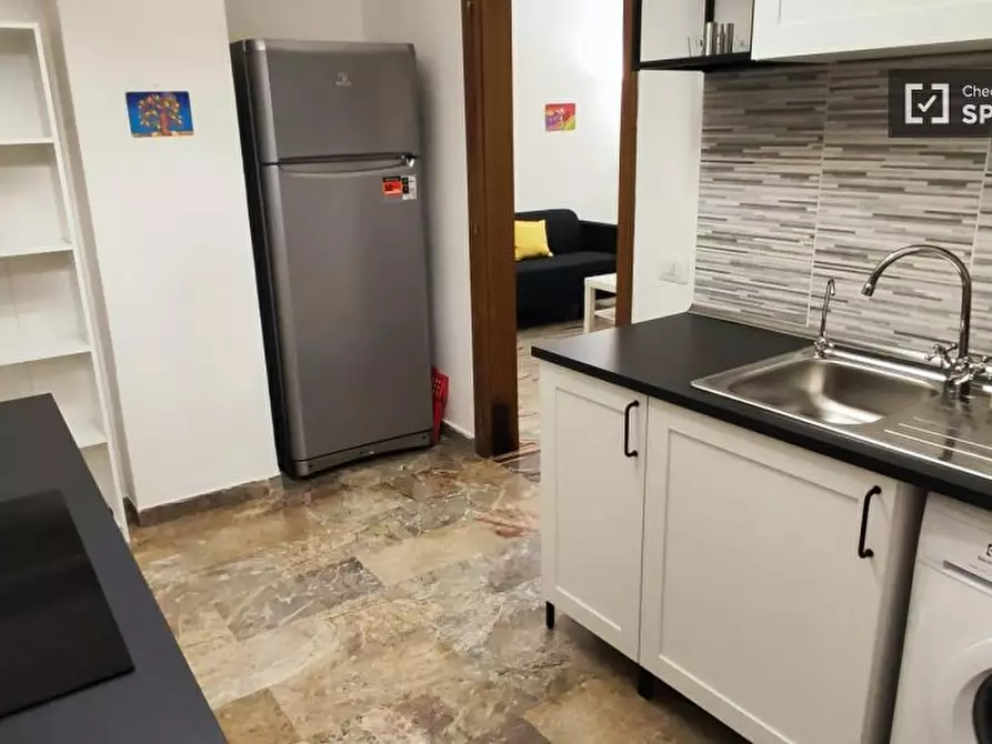 Immagine 10 di Camera condivisa in affitto  in Via della Colonna a Firenze