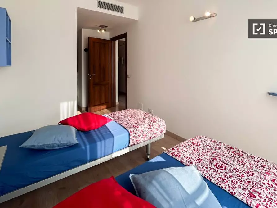 Immagine 3 di Camera condivisa in affitto  in Via Carlo Boncompagni a Milano