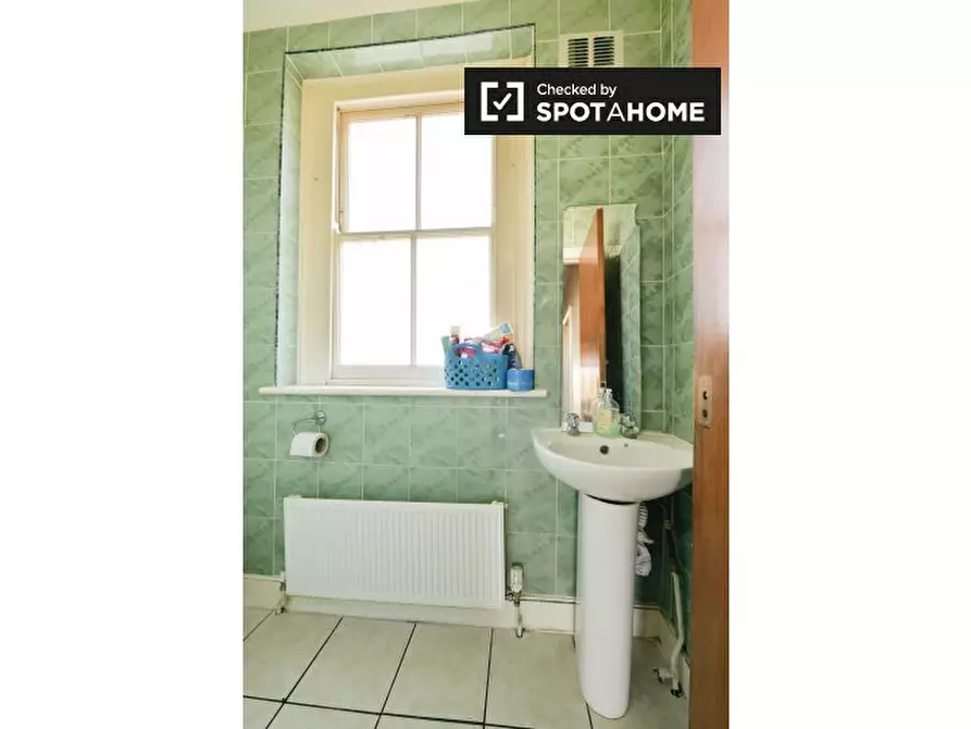 Immagine 11 di Camera condivisa in affitto  in Green Lanes, Harringay, London N4 1DA, UK a Hackney