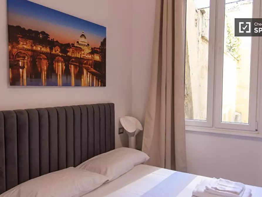 Immagine 15 di Appartamento in affitto  in Via di Gesù e Maria a Roma