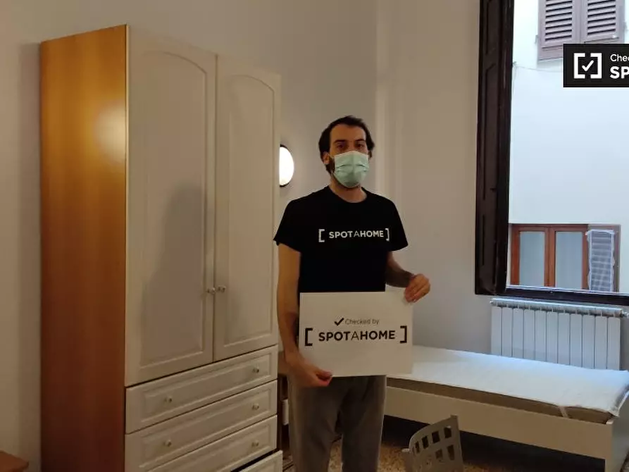 Immagine 19 di Camera condivisa in affitto  in Borgo Ognissanti a Firenze