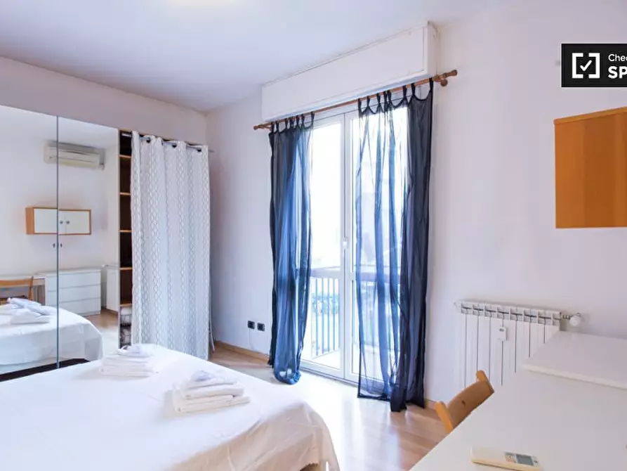 Immagine 13 di Appartamento in affitto  in Via Sofonisba Anguissola a Milano