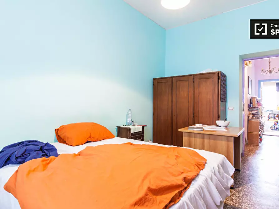 Immagine 2 di Camera condivisa in affitto  in Via Amiterno a Roma