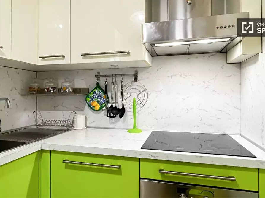 Immagine 13 di Appartamento in affitto  in Alzaia Naviglio Pavese a Milano