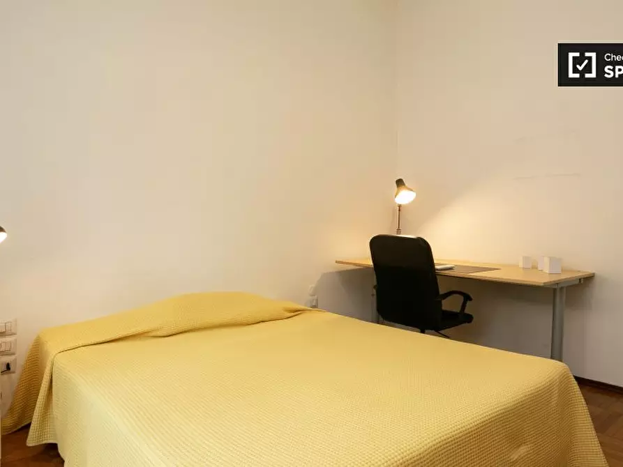 Immagine 14 di Camera condivisa in affitto  in Largo Isabella d'Aragona a Milano