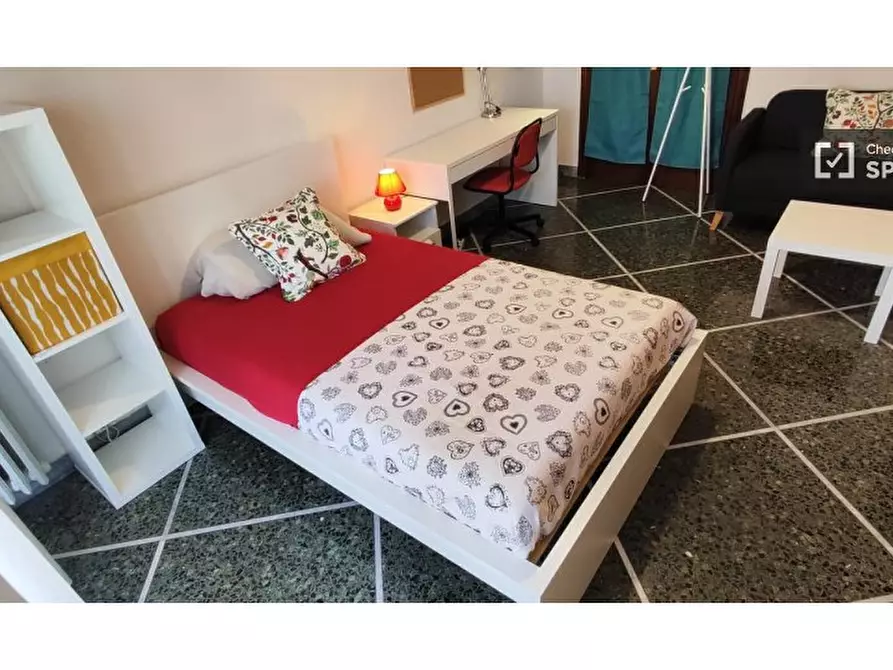 Immagine 4 di Camera condivisa in affitto  in Viale Fratelli Rosselli a Firenze