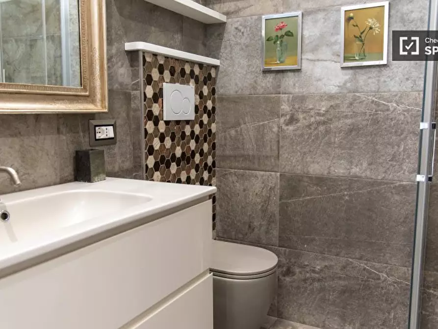 Immagine 10 di Appartamento in affitto  in Lungotevere Dante a Roma