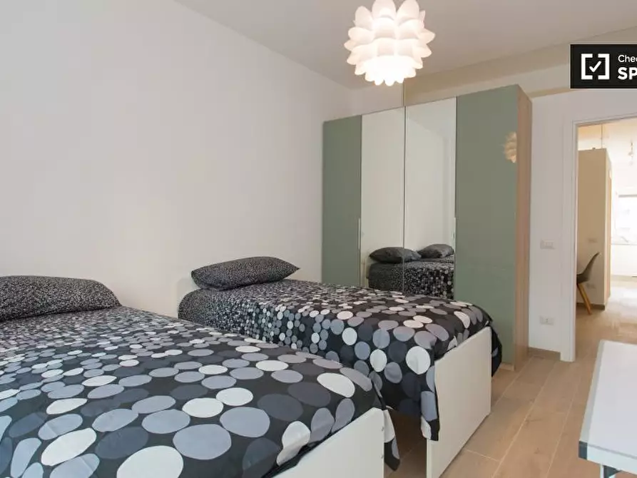 Immagine 3 di Camera condivisa in affitto  in Viale Giovanni da Cermenate a Milano