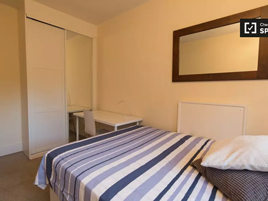 Immagine 18 di Camera condivisa in affitto  in Wandle Way a Wandsworth