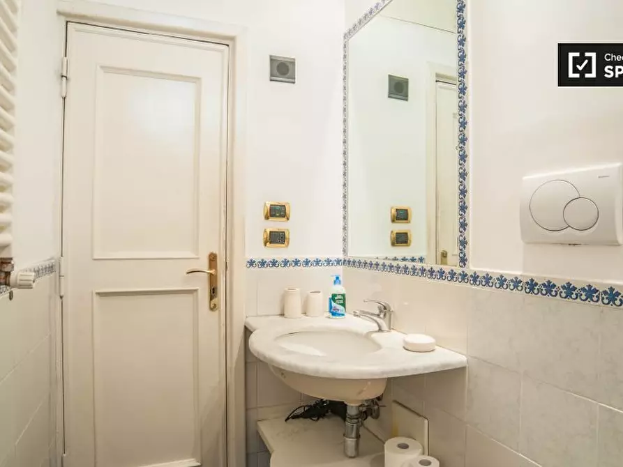 Immagine 11 di Appartamento in affitto  in Piazza dell'Oro a Roma