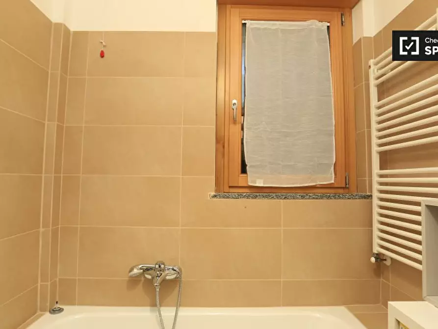 Immagine 14 di Camera condivisa in affitto  in Via delle Forze Armate a Milano