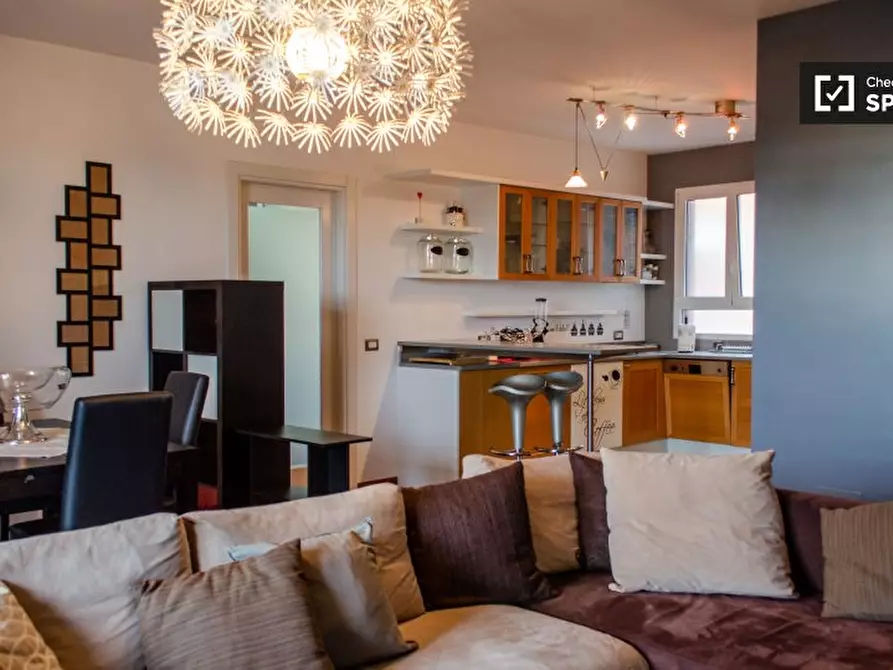 Immagine 7 di Camera condivisa in affitto  in Via Benedetto Croce, 00142 Roma RM, Italy a Roma