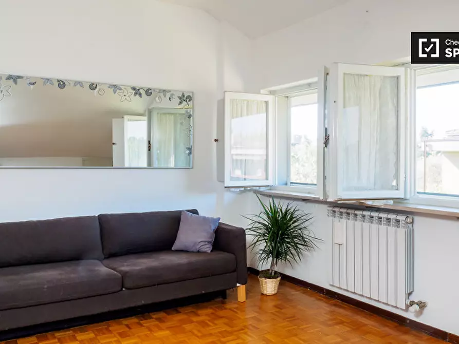 Immagine 3 di Ufficio in affitto  in Via Amerigo Vespucci a Buccinasco