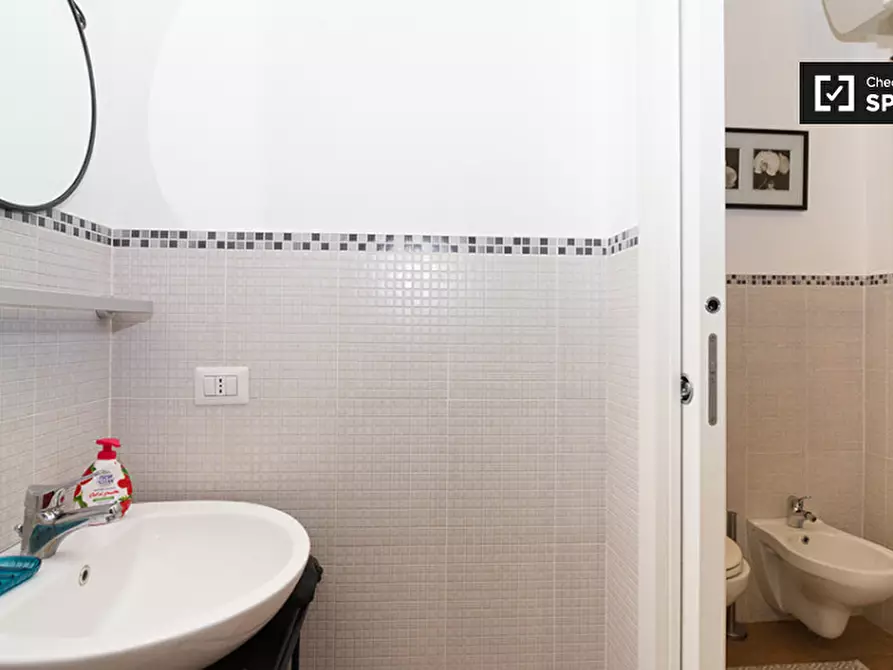 Immagine 10 di Ufficio in affitto  in Via Ravenna a Milano