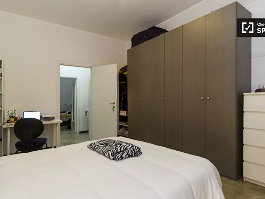 Immagine 17 di Camera condivisa in affitto  in Via Perugino a Milano