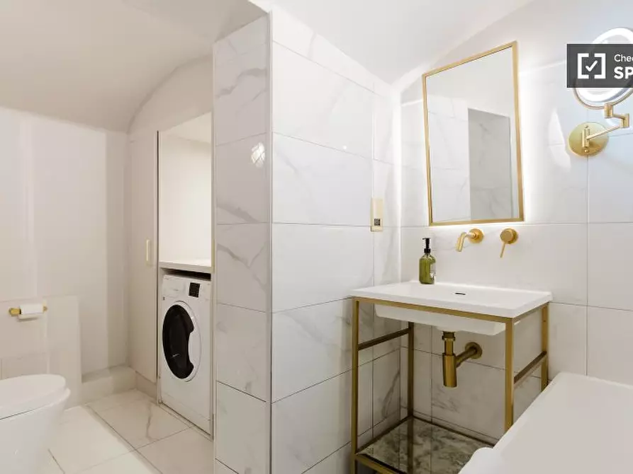 Immagine 7 di Appartamento in affitto  in Palace Gardens Terrace a Kensington