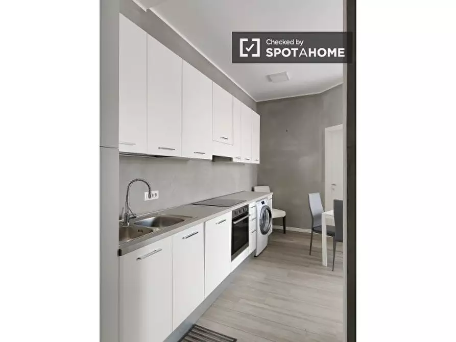 Immagine 6 di Appartamento in affitto  in Via Privata San Basilio a Milano