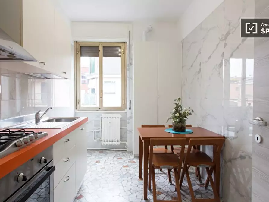 Immagine 5 di Appartamento in affitto  in Via Rutilia a Milano