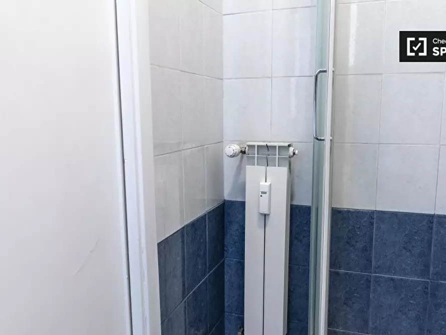 Immagine 4 di Camera condivisa in affitto  in Via Val d'Aosta a Roma