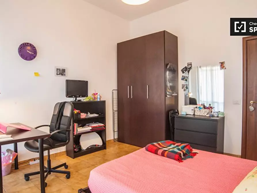 Immagine 19 di Camera condivisa in affitto  in Piazza San Giovanni Bosco a Roma