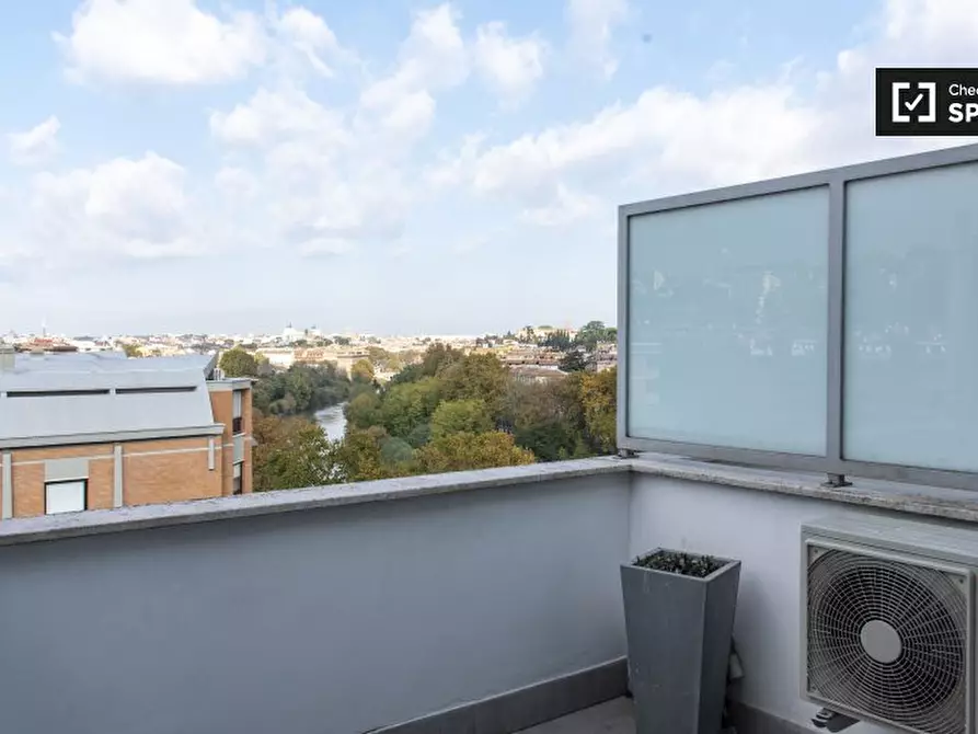 Immagine 14 di Appartamento in affitto  in Via Portuense a Roma