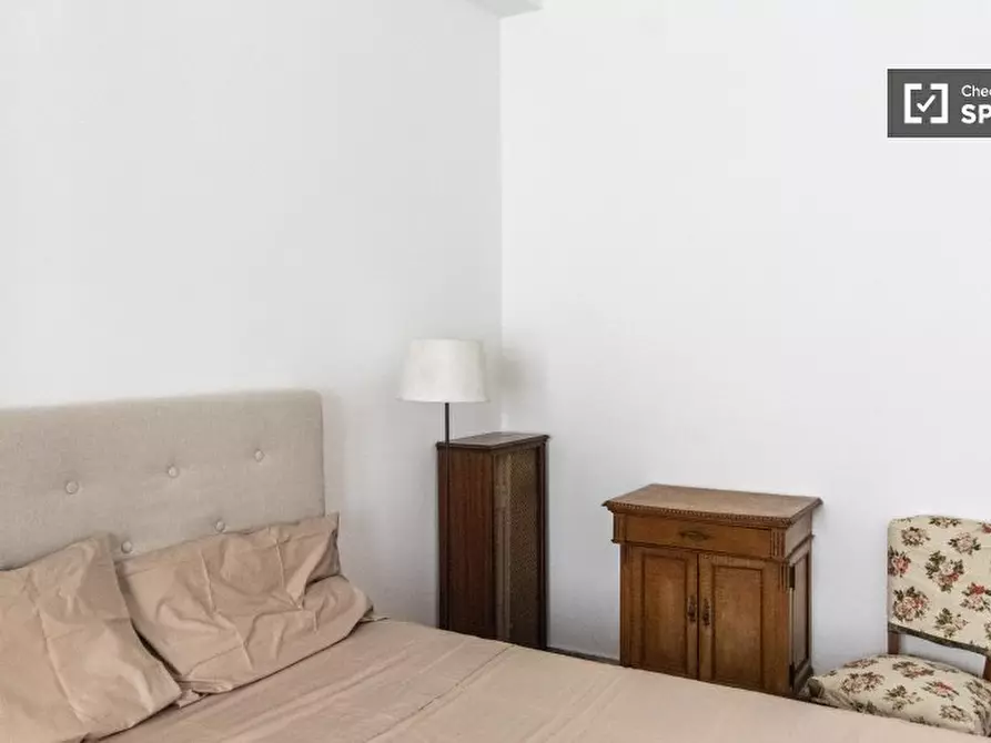 Immagine 3 di Camera condivisa in affitto  in Via Vetulonia a Roma