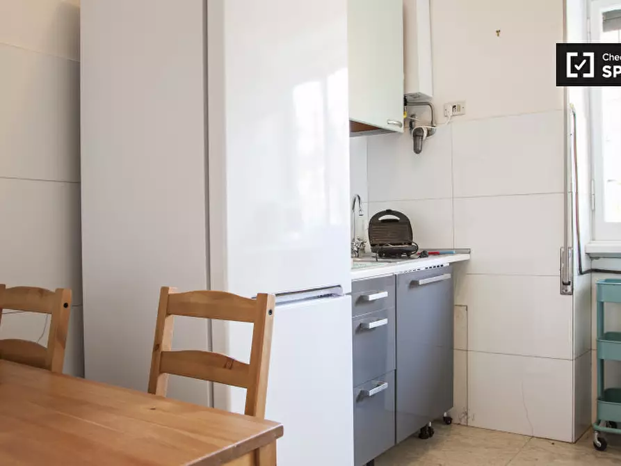 Immagine 9 di Camera condivisa in affitto  in Via Fogliano a Roma
