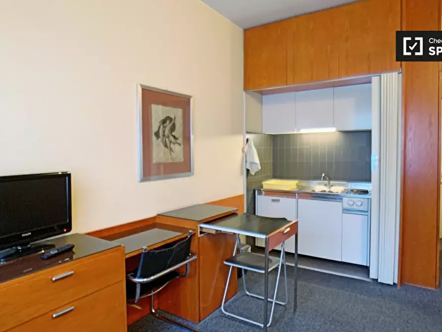 Immagine 2 di Ufficio in affitto  in Via Privata Viserba, 20126 Milano MI, Italy a Milano