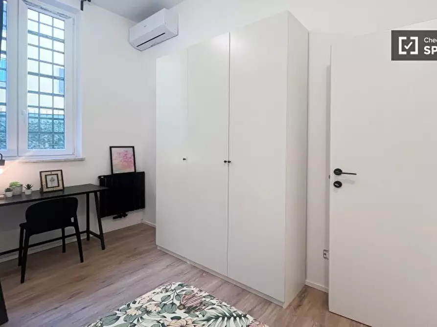 Immagine 3 di Camera condivisa in affitto  in Via Don Bosco a Milano