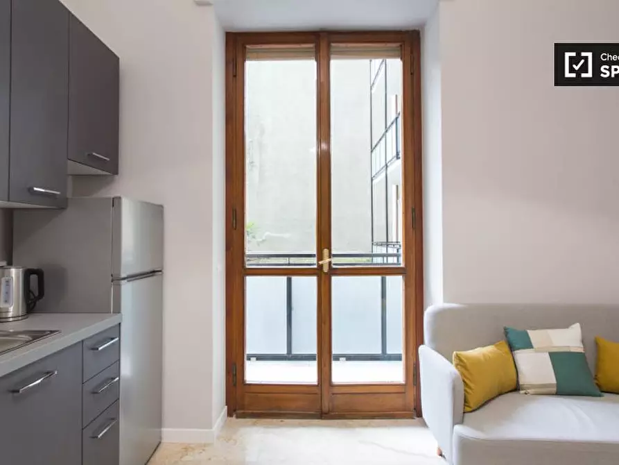 Immagine 5 di Appartamento in affitto  in Via Giuseppe Parini a Milano